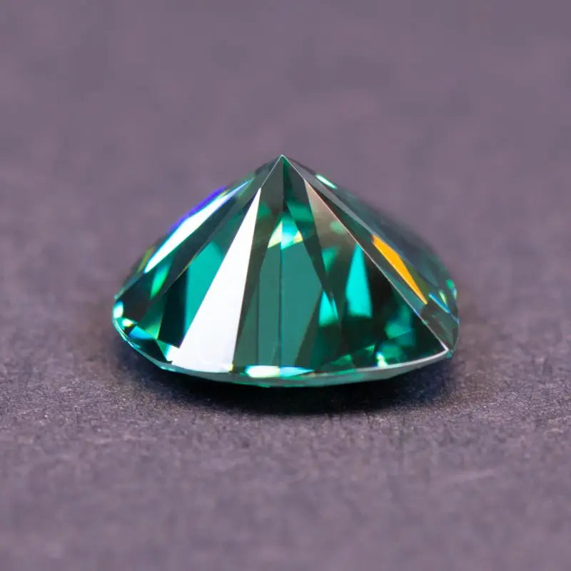 Emerald Green Heart Cut Moissanites