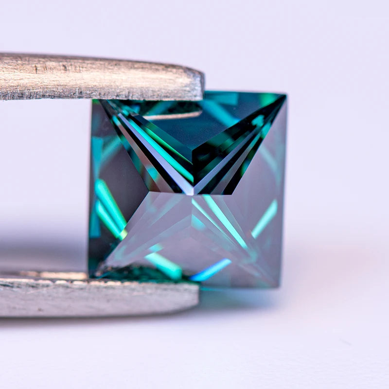 Emerald Green Princess Cut Moissanites