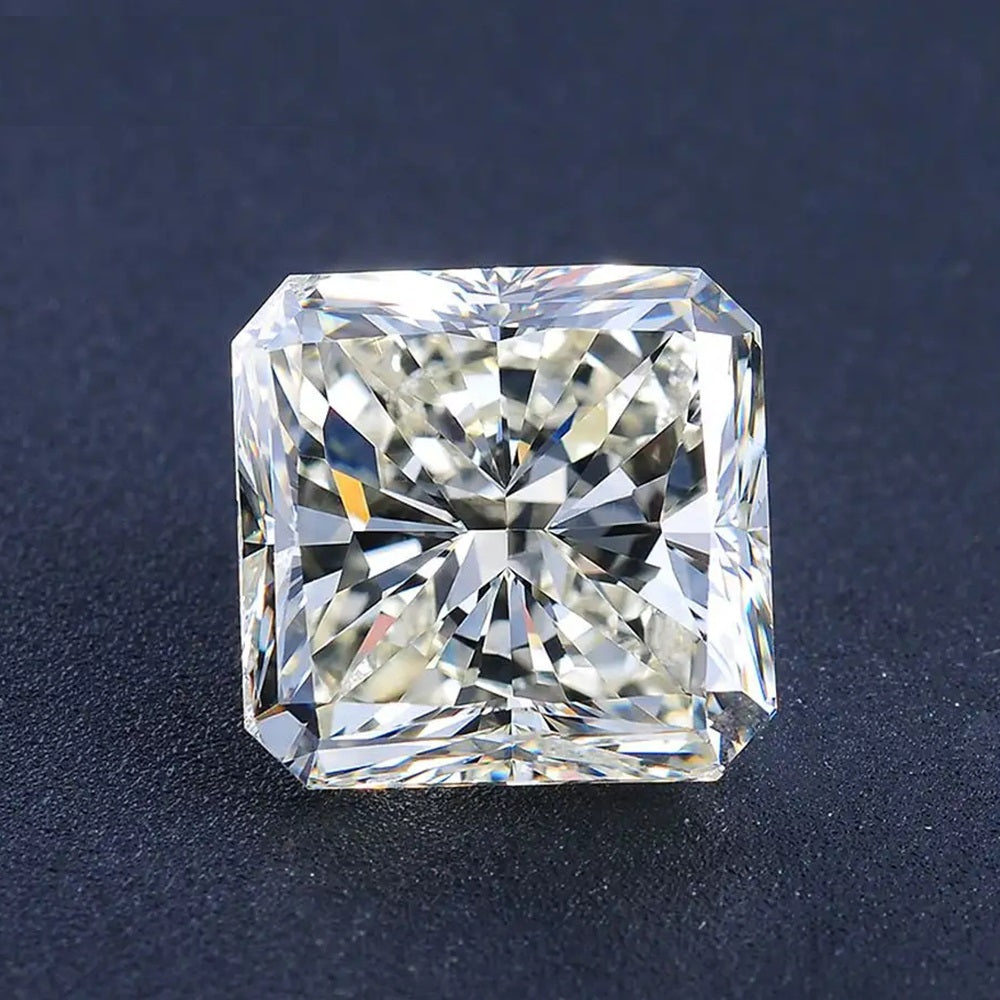 Square Radiant Cut Moissanites