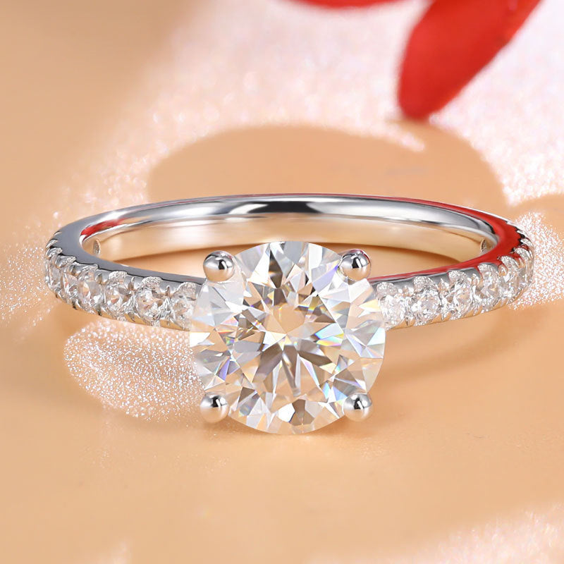 Dazzling Delights 1.9ct Round Brilliant Cut Moissanite Ring