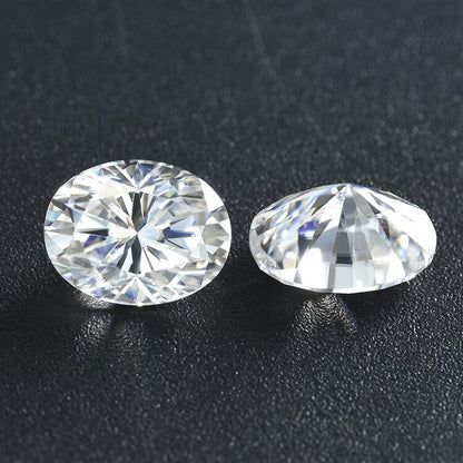 Dazzling Delights Oval Cut Moissanites