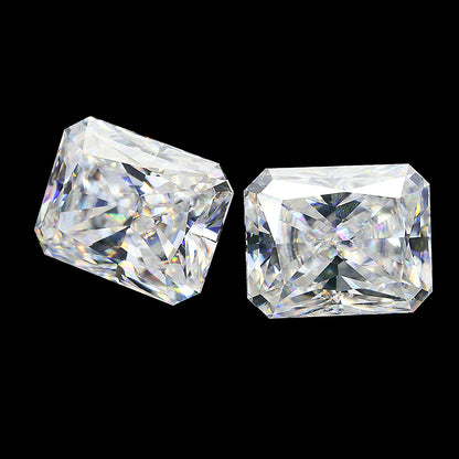 Dazzling Delights Radiant Cut Moissanites