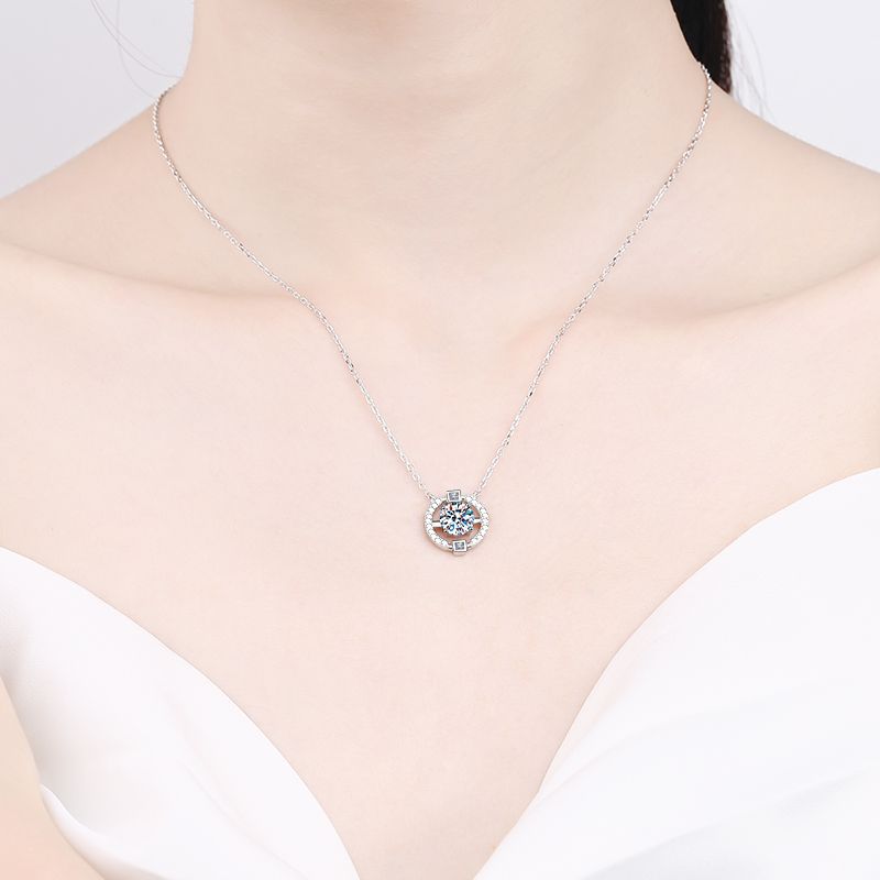 Dazzling Delights Round Brilliant Cut Moissanite Pendant Necklace